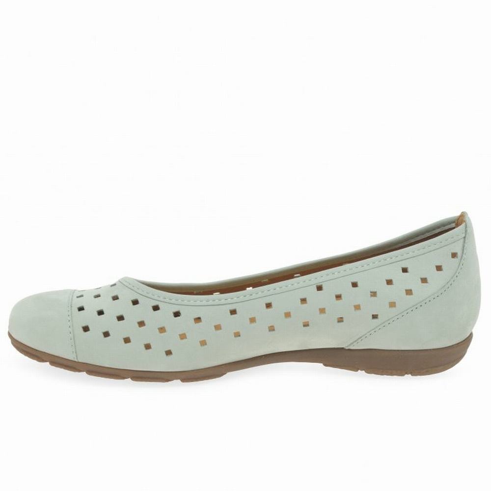 Mint Gabor Ruffle Punched Detail Casual Women Flat Shoes | FEAN-04893