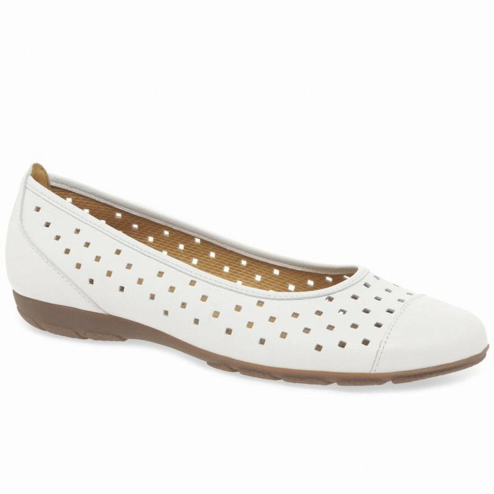 White Gabor Ruffle Punched Detail Casual Women Flat Shoes | EFCV-12694